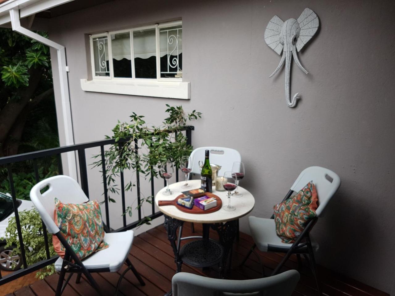Burnham Road Suite Guest House Bulawayo Luaran gambar
