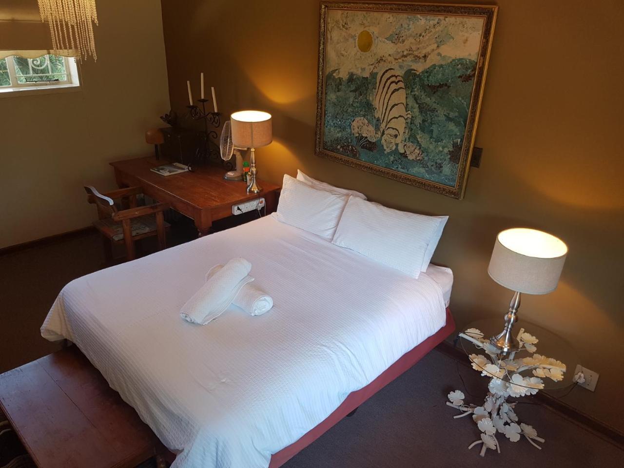 Burnham Road Suite Guest House Bulawayo Luaran gambar